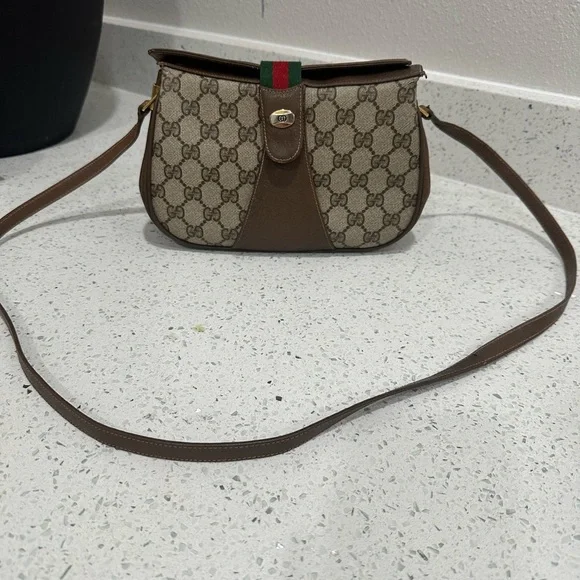 Vintage Gucci Bag - Picture 2 of 13